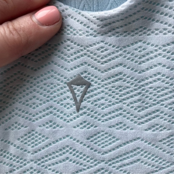 IVVIVA tank top size 7 - Picture 2 of 3